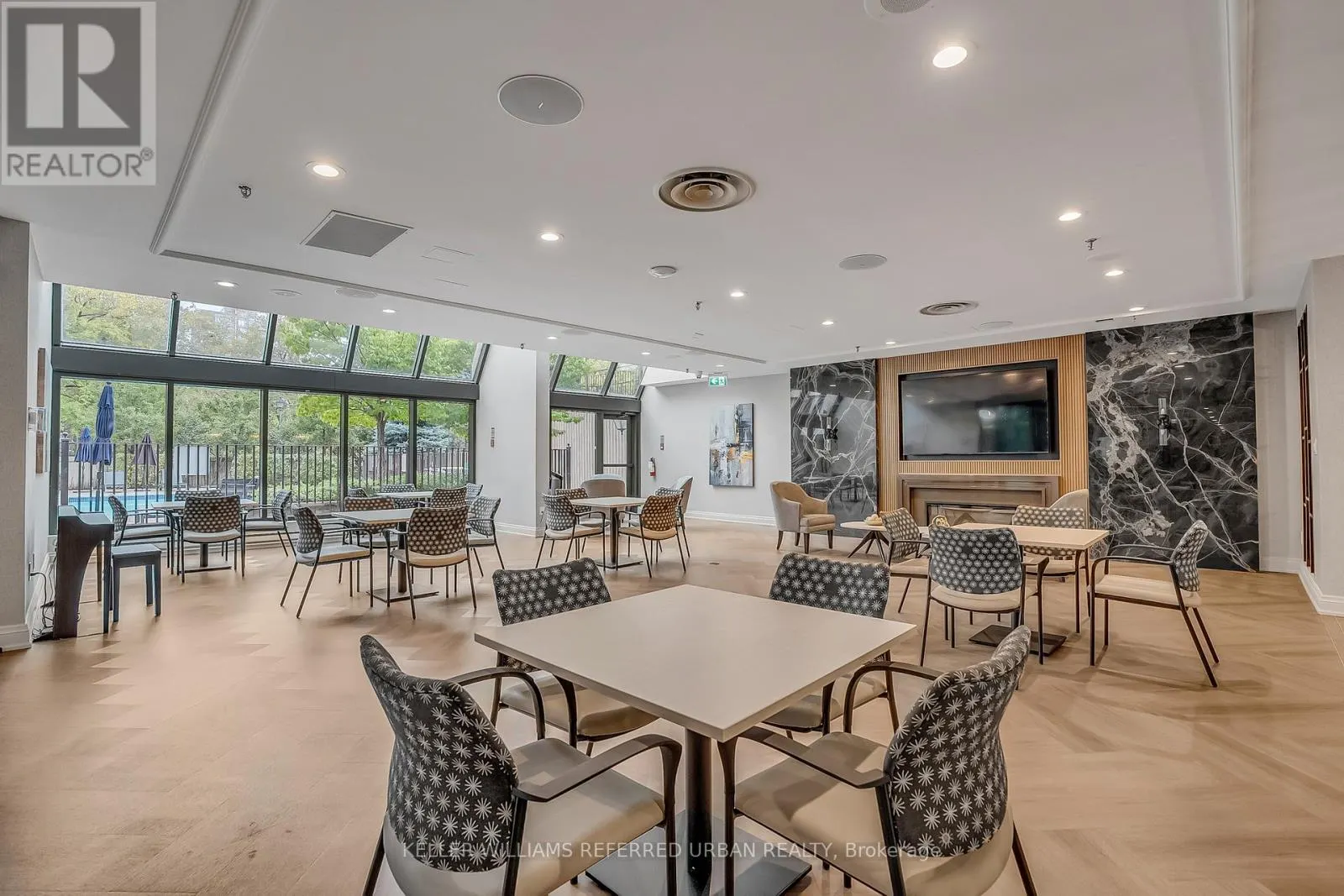 1003 - 5444 YONGE STREET