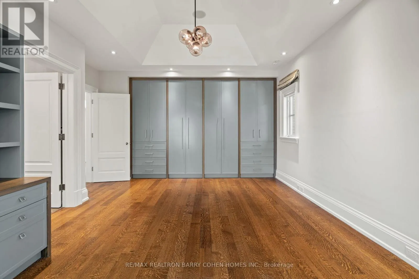 33 BLYTH HILL ROAD