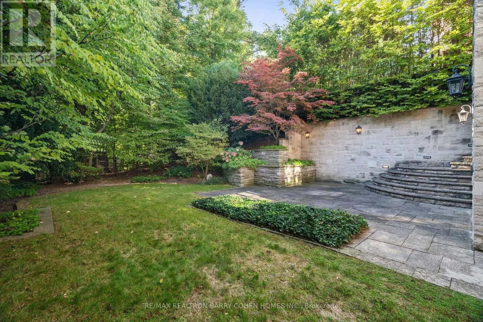 33 BLYTH HILL ROAD