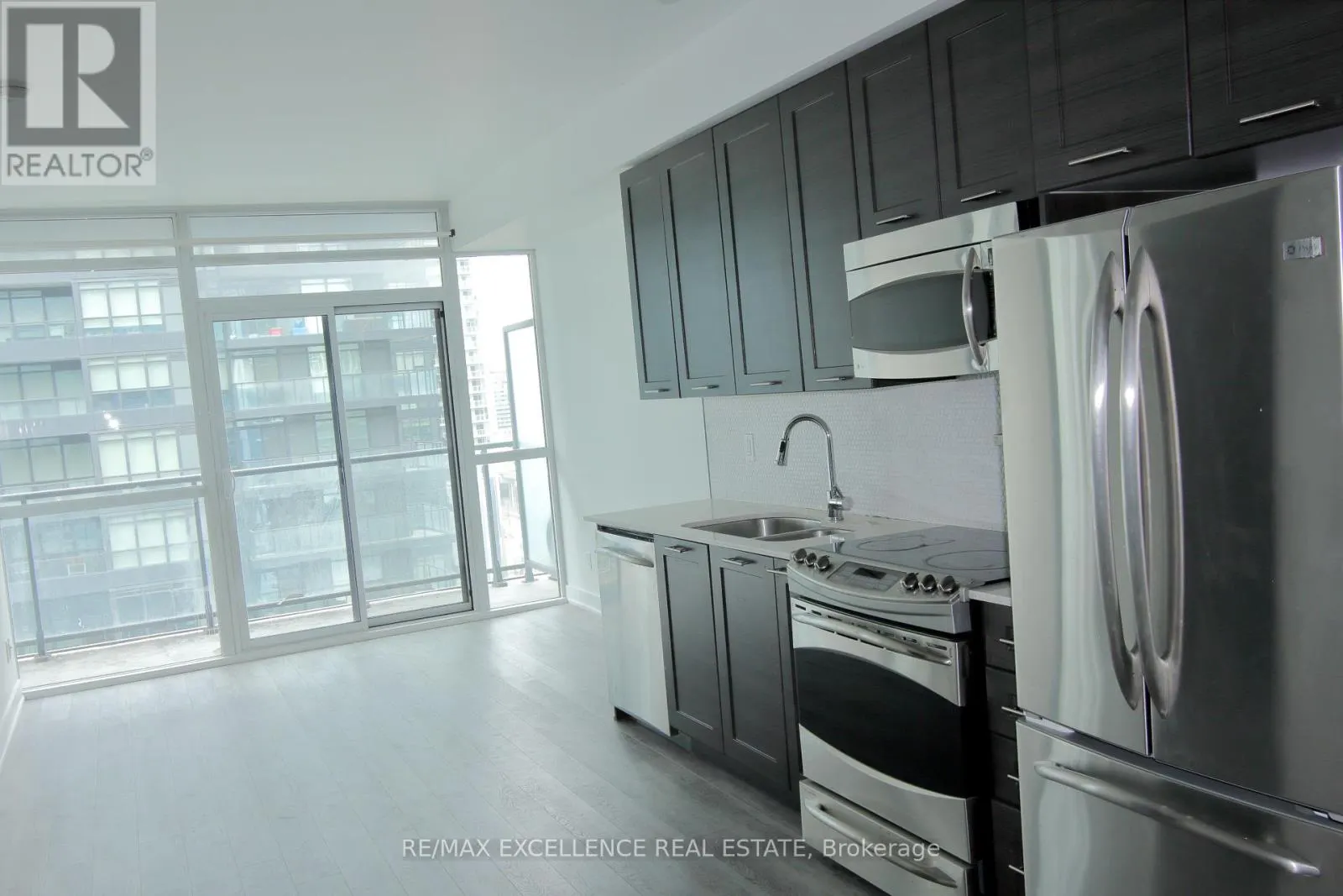 1108 - 169 FORT YORK BOULEVARD