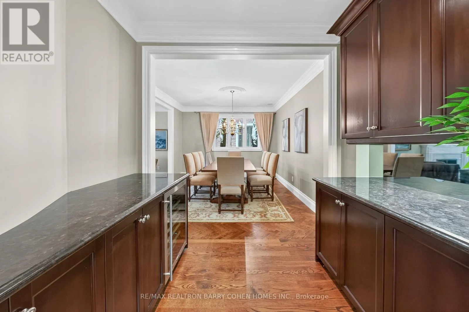 106 HIGHLAND CRESCENT