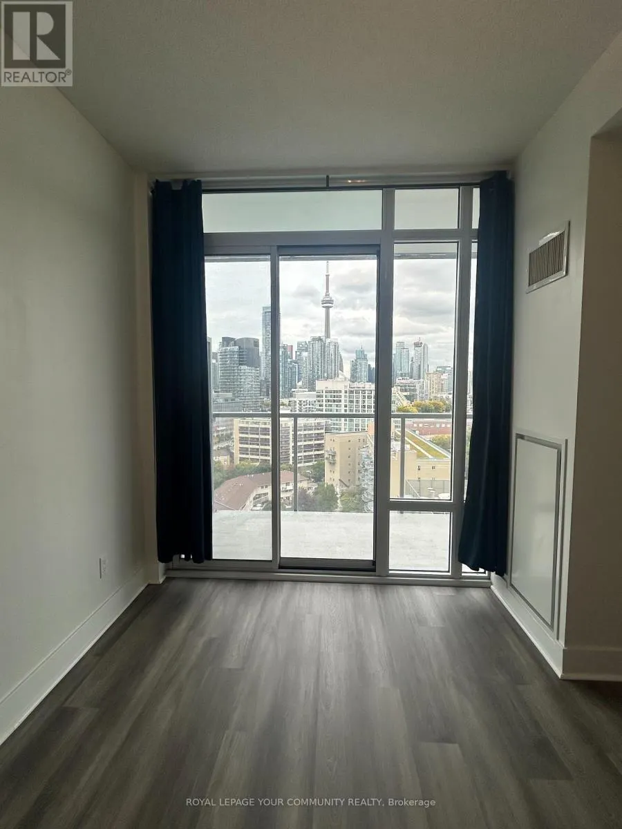 1601 - 90 STADIUM ROAD
