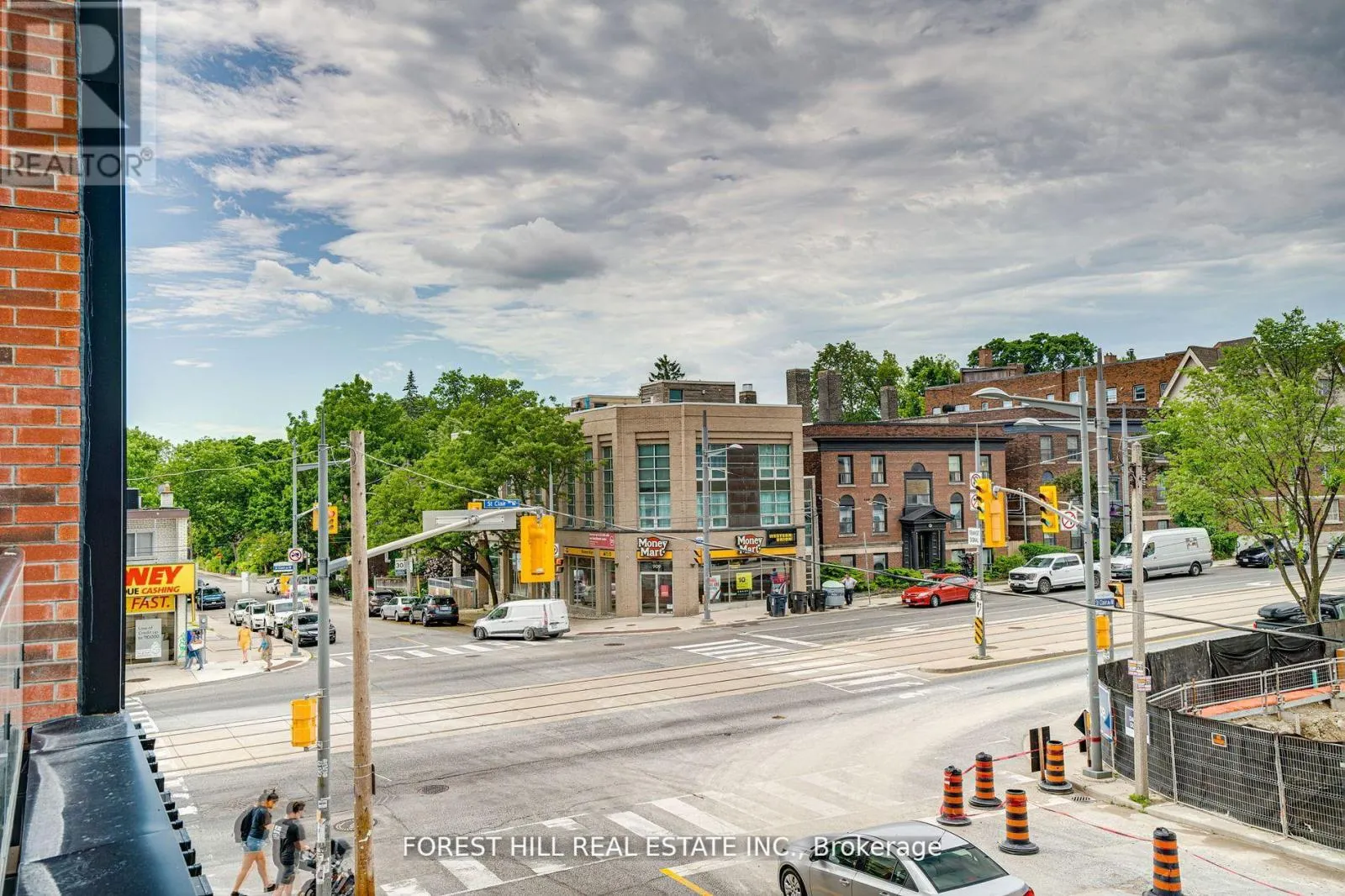 209 - 185 ALBERTA AVENUE