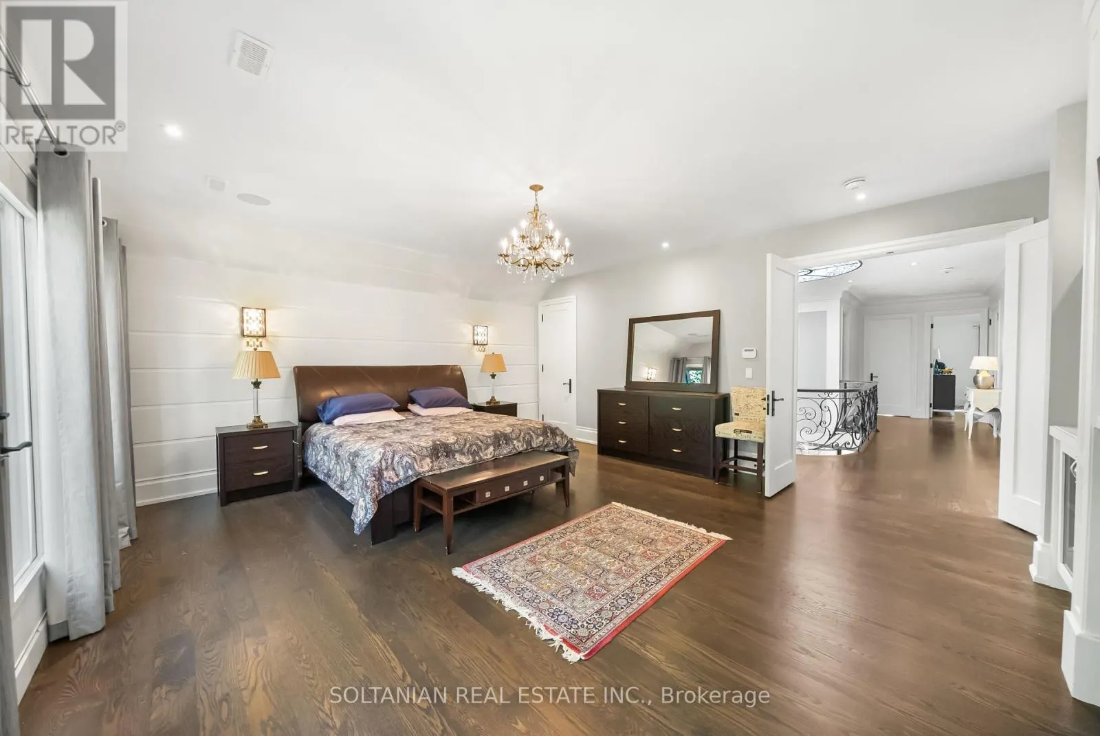 352 PATRICIA AVENUE