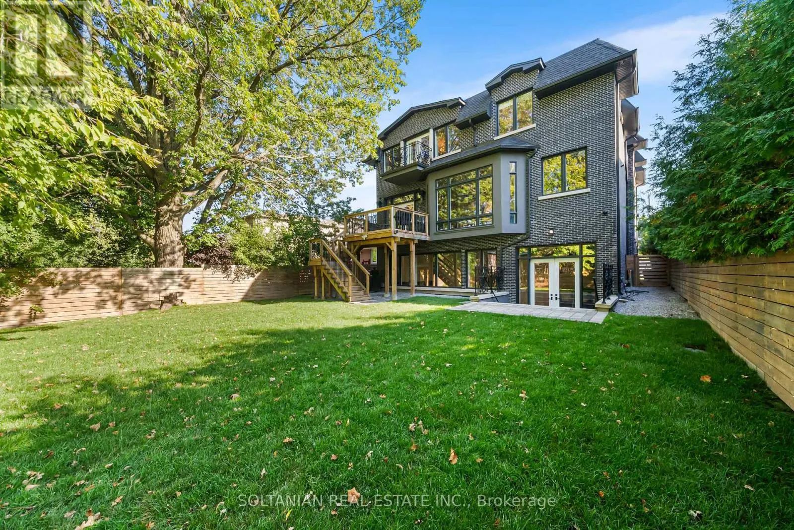 352 PATRICIA AVENUE