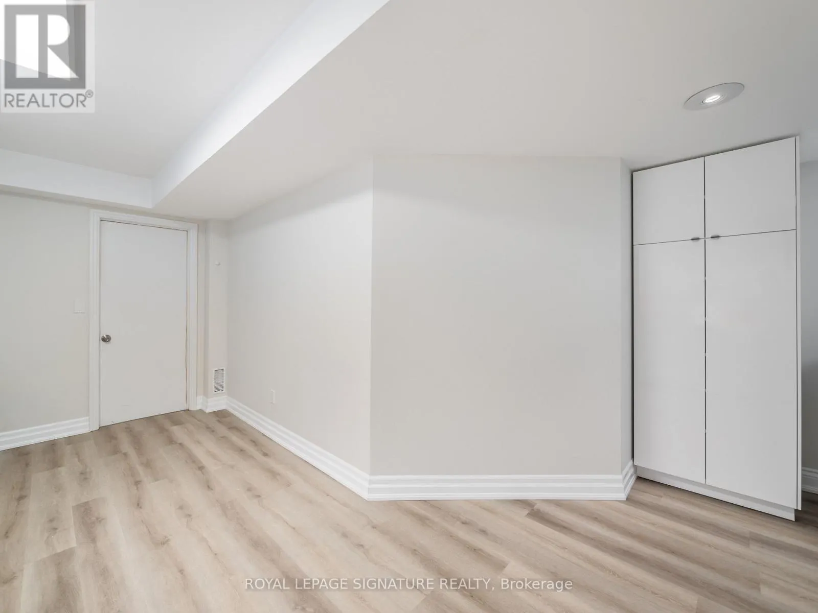 BSMT - 279 HOUNSLOW AVENUE S