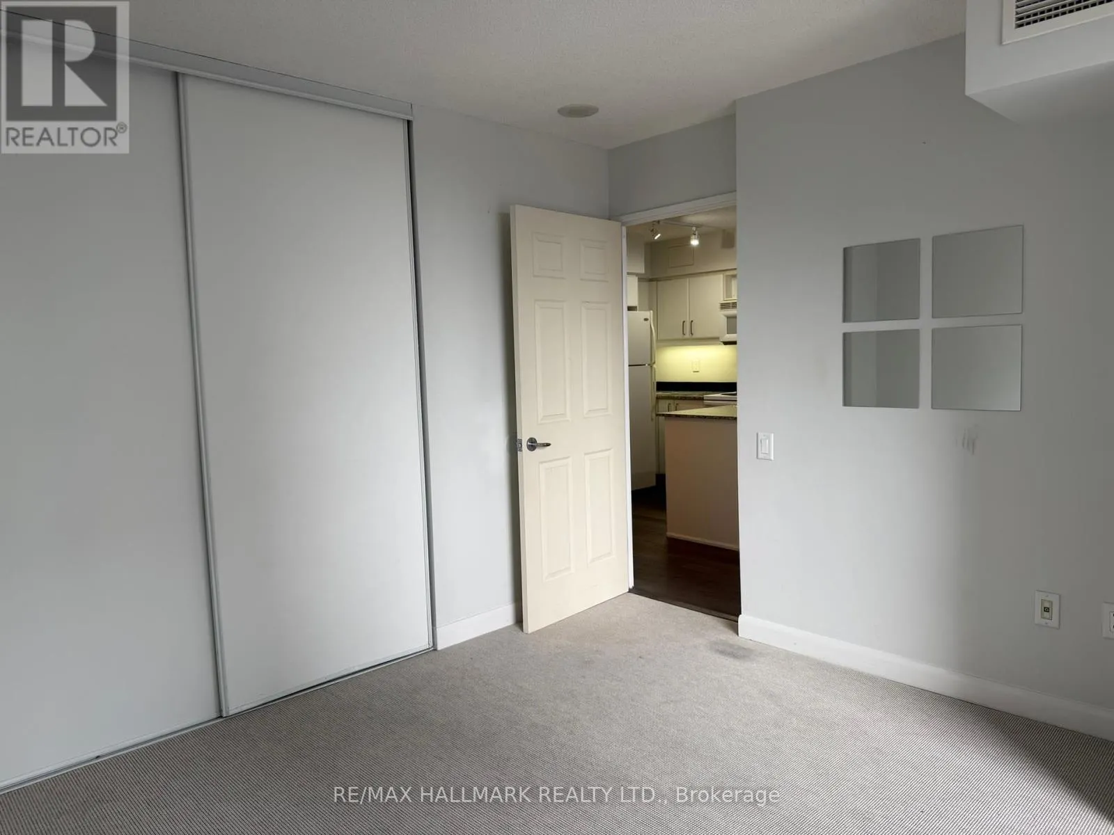 2507 - 33 SHEPPARD AVENUE E