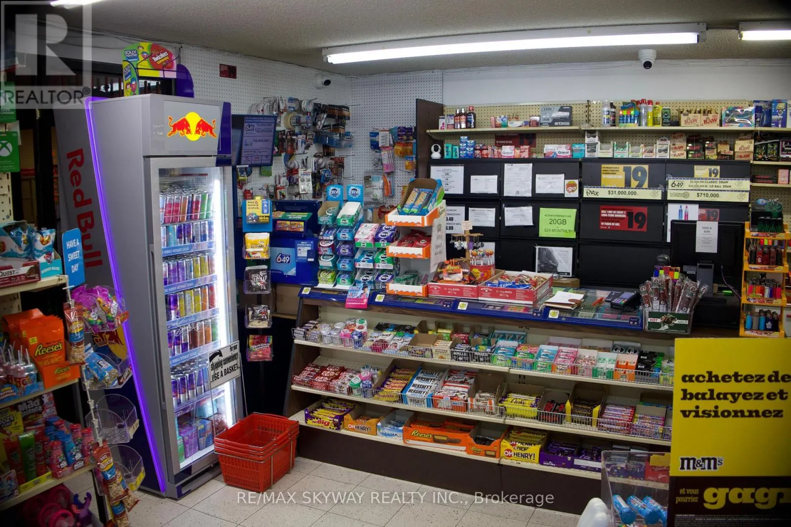 108 - 5 OLD SHEPPARD AVENUE