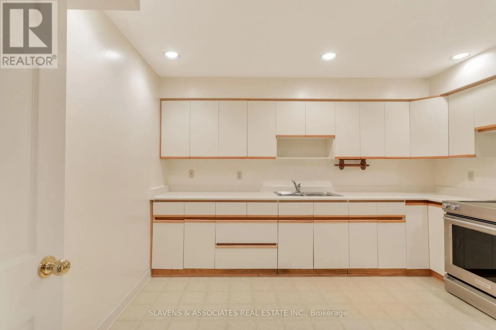 19 HOLITA ROAD