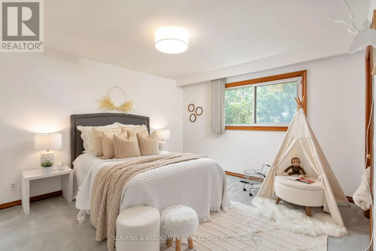 19 HOLITA ROAD
