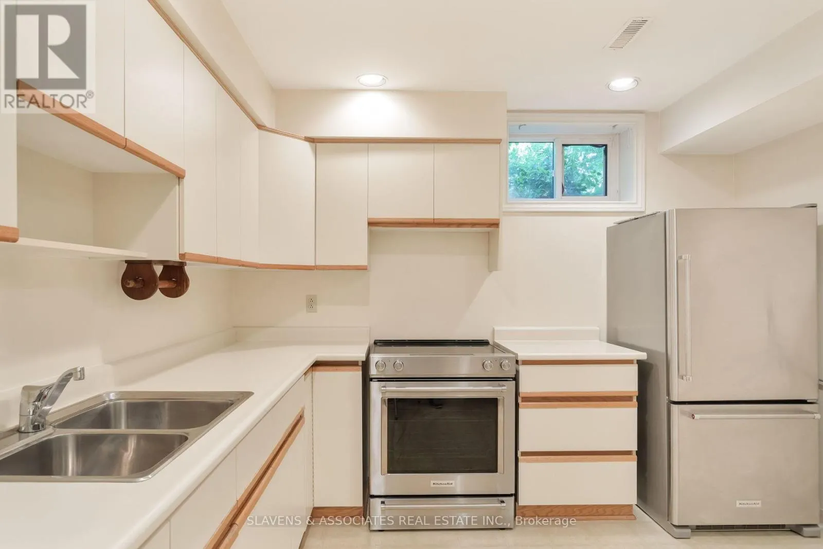 19 HOLITA ROAD