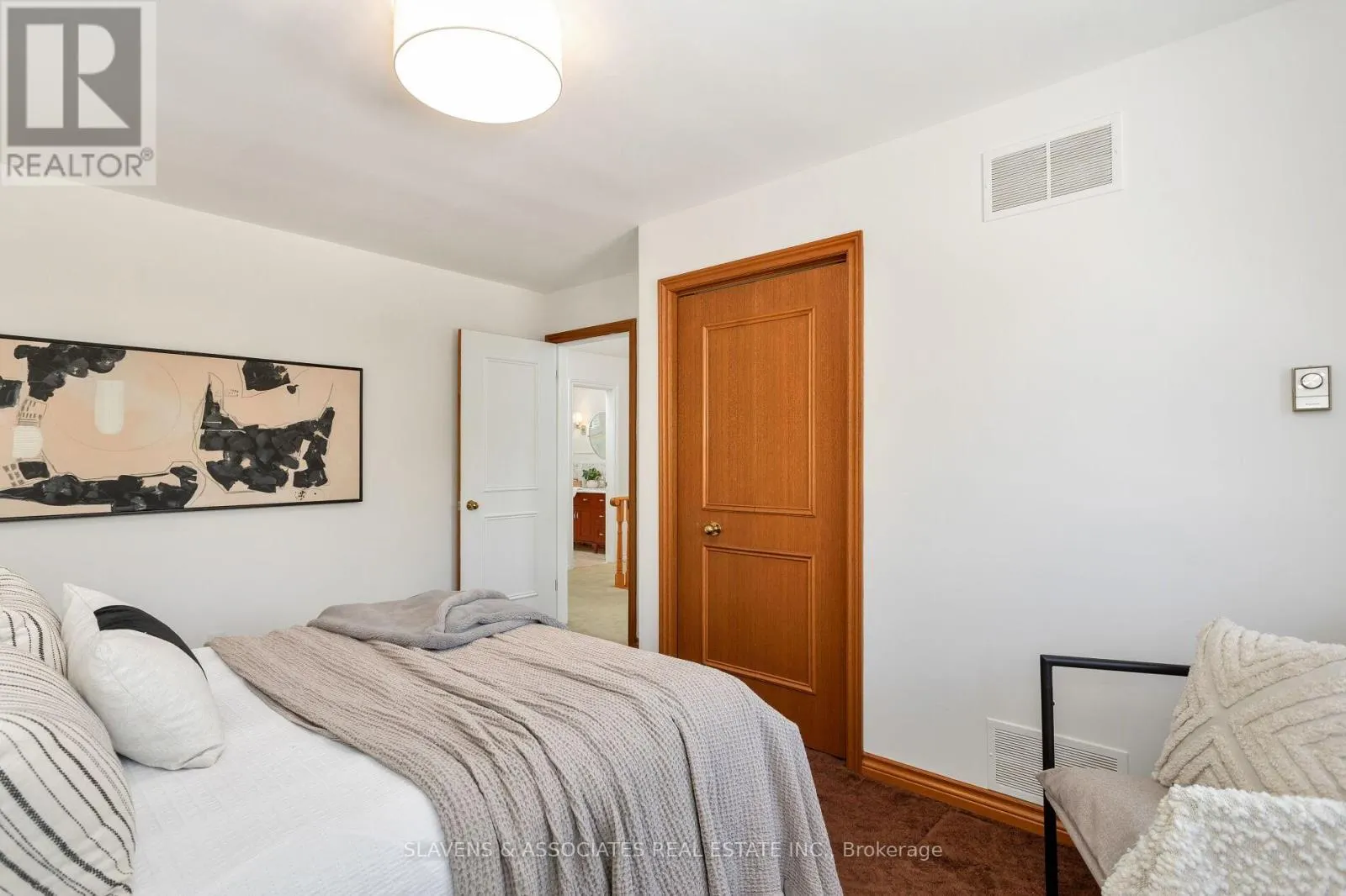 19 HOLITA ROAD