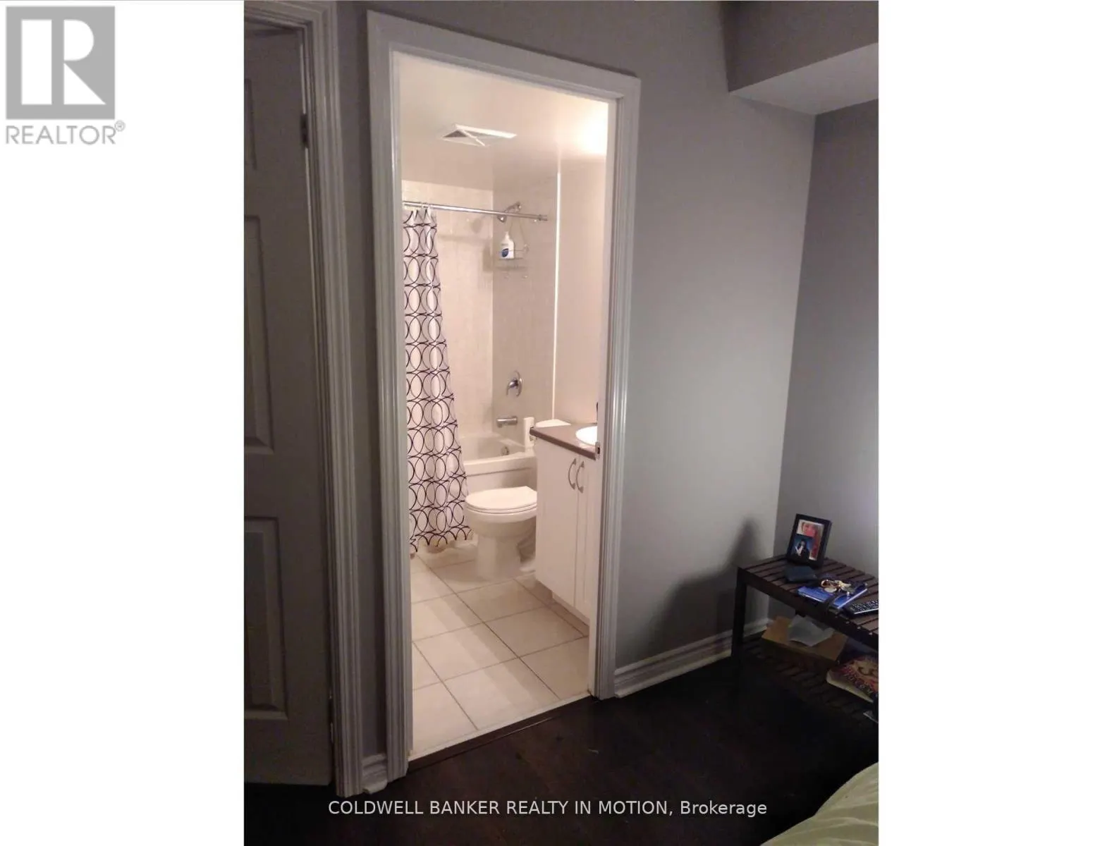 918 - 25 LOWER SIMCOE STREET