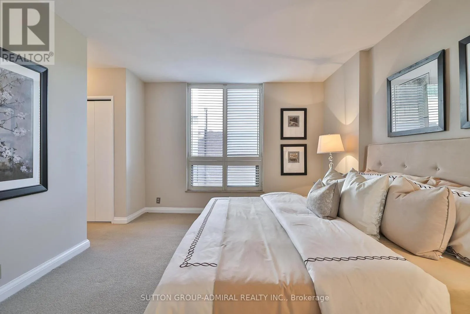 303 - 350 LONSDALE ROAD