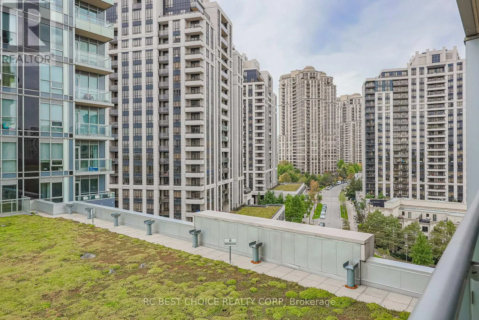 1031 - 120 HARRISON GARDEN BOULEVARD