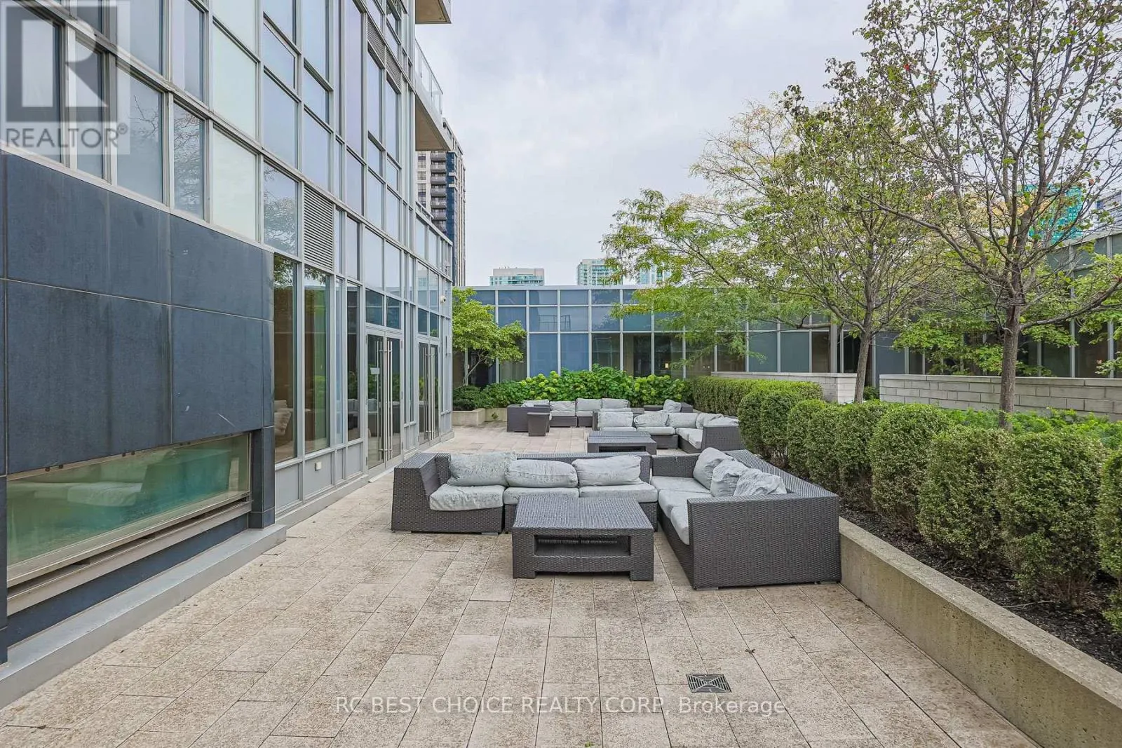 1031 - 120 HARRISON GARDEN BOULEVARD