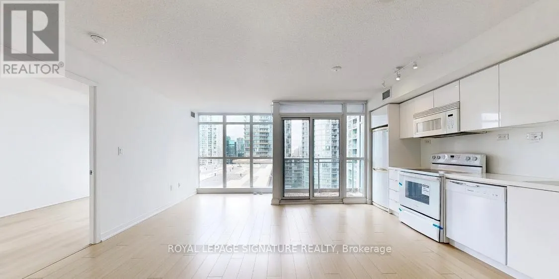 1201 - 10 CAPREOL COURT