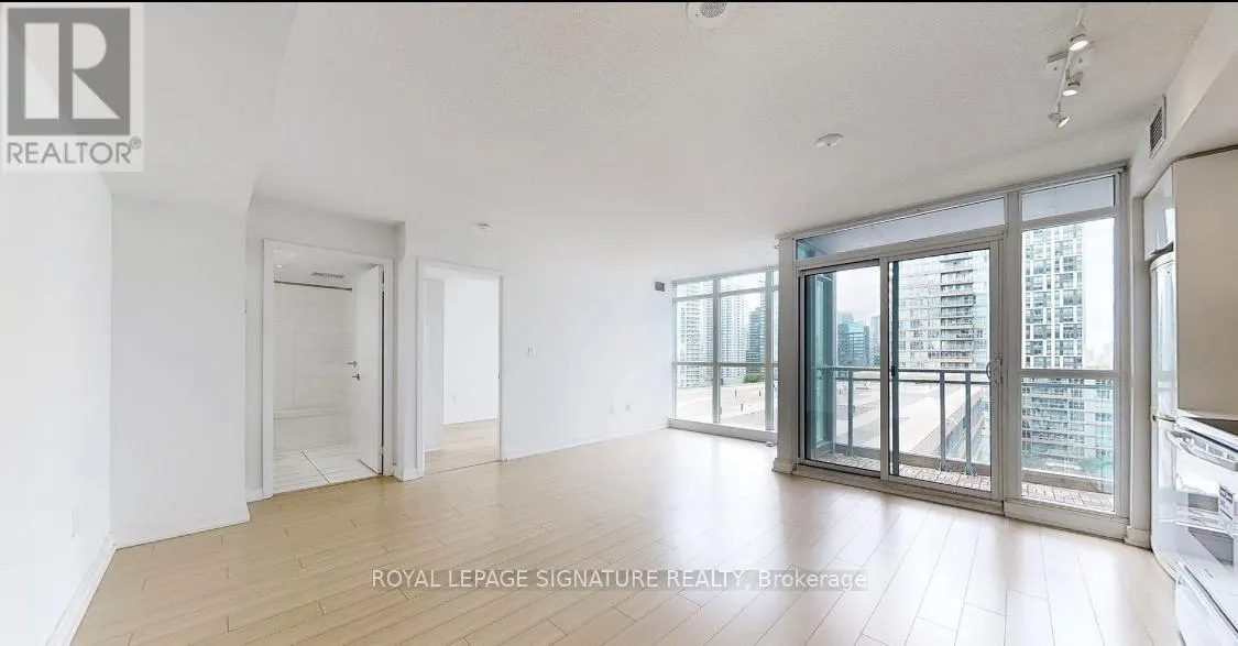 1201 - 10 CAPREOL COURT