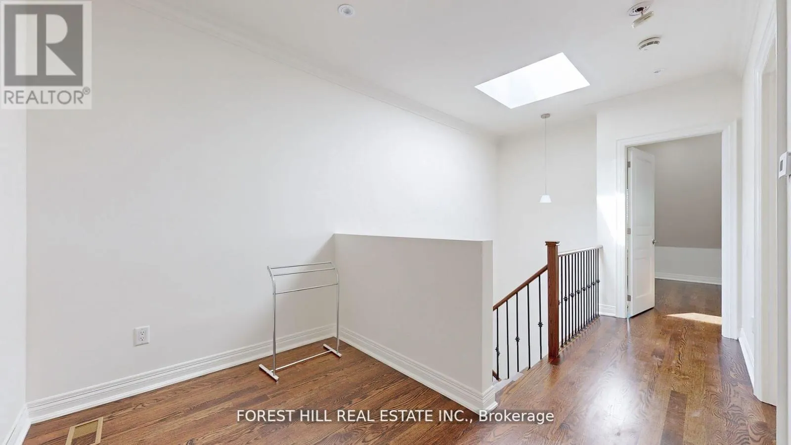 99 LONSDALE ROAD