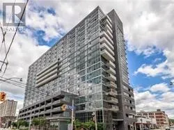 1016 - 320 RICHMOND STREET E