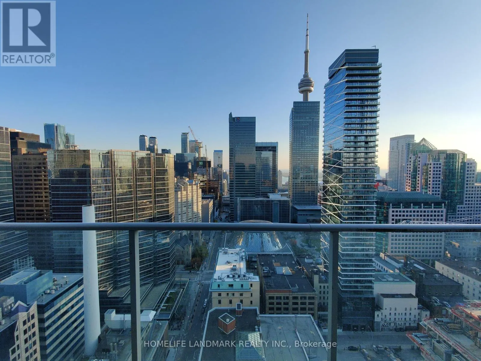 3109 - 126 SIMCOE STREET