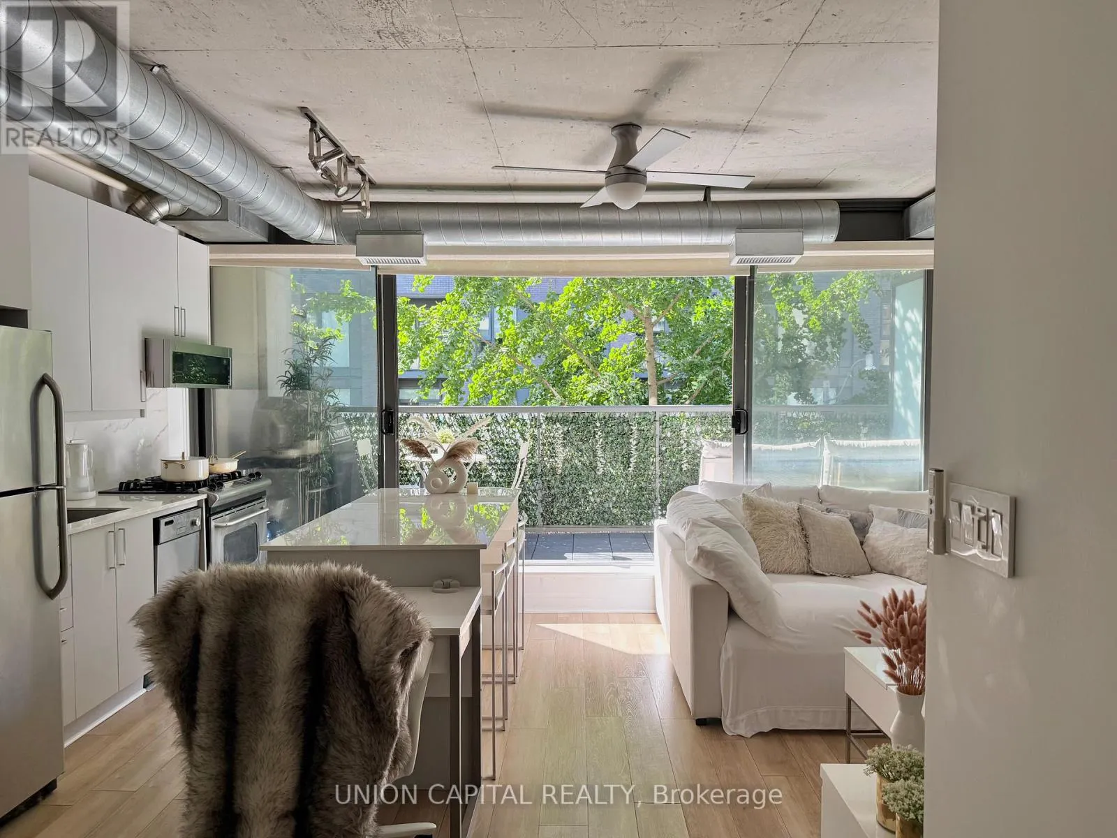 307 - 533 RICHMOND STREET