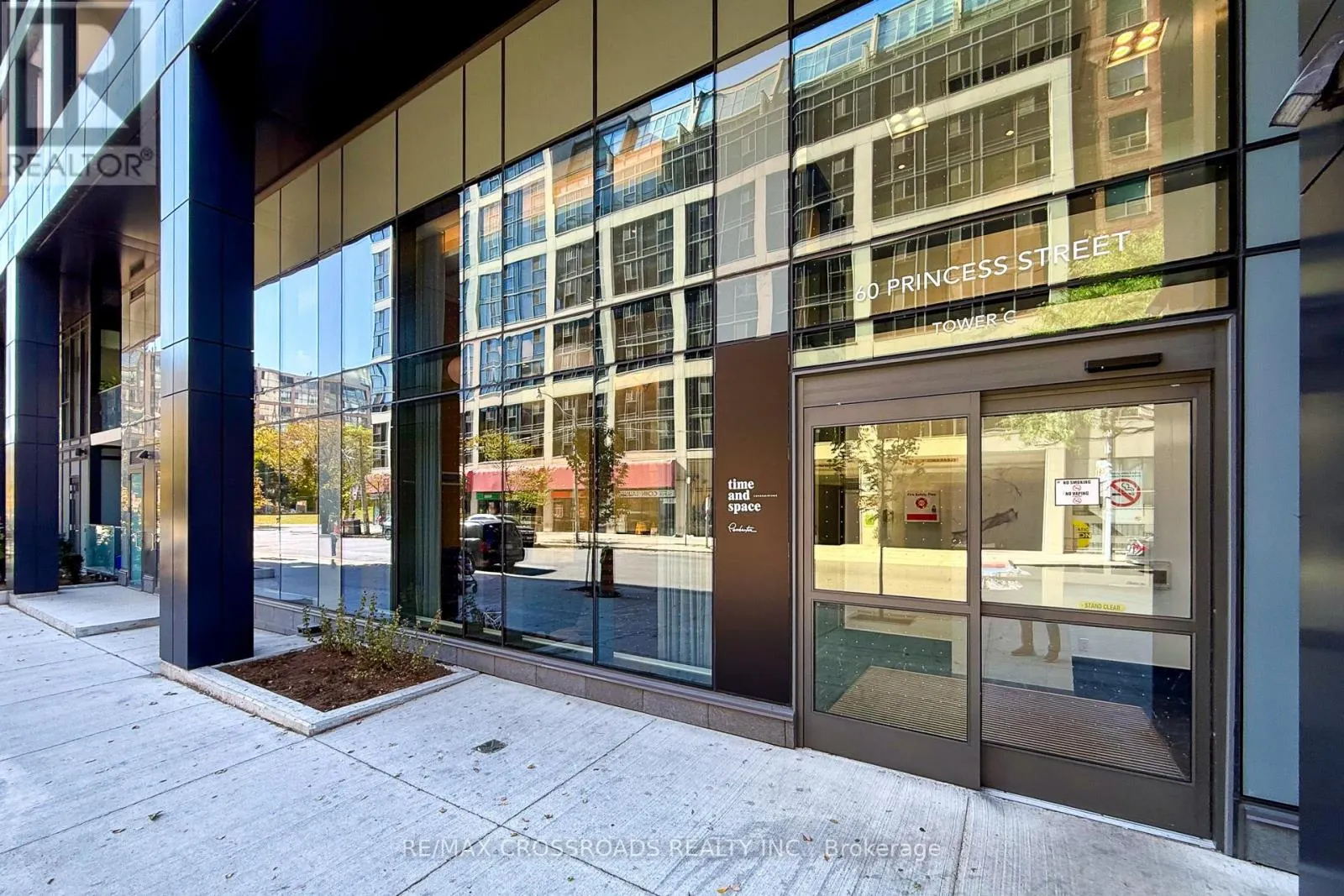 822 - 60 PRINCESS STREET