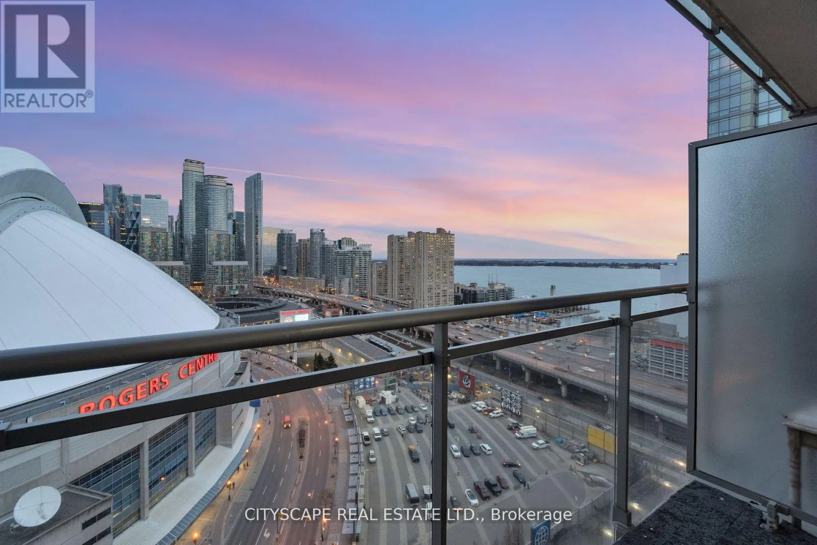 2308 - 3 NAVY WHARF COURT N