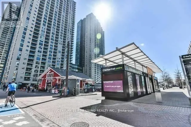2407 - 208 QUEENS QUAY W