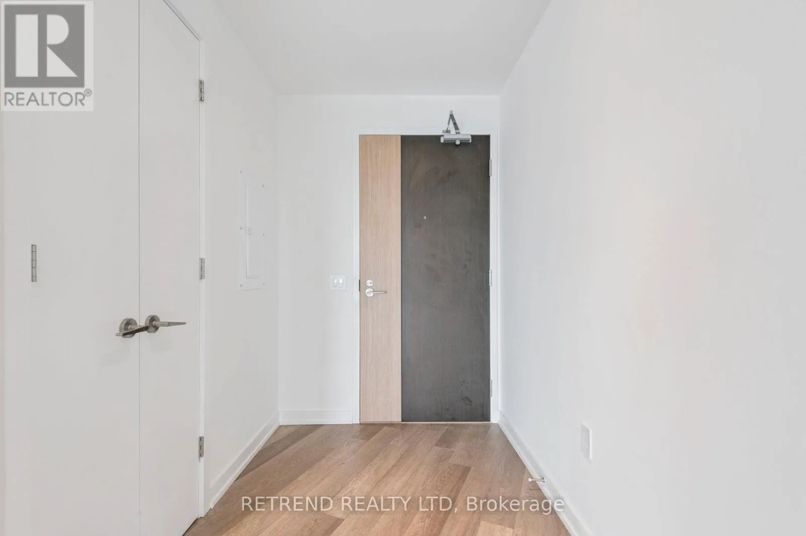 1206 - 50 POWER STREET