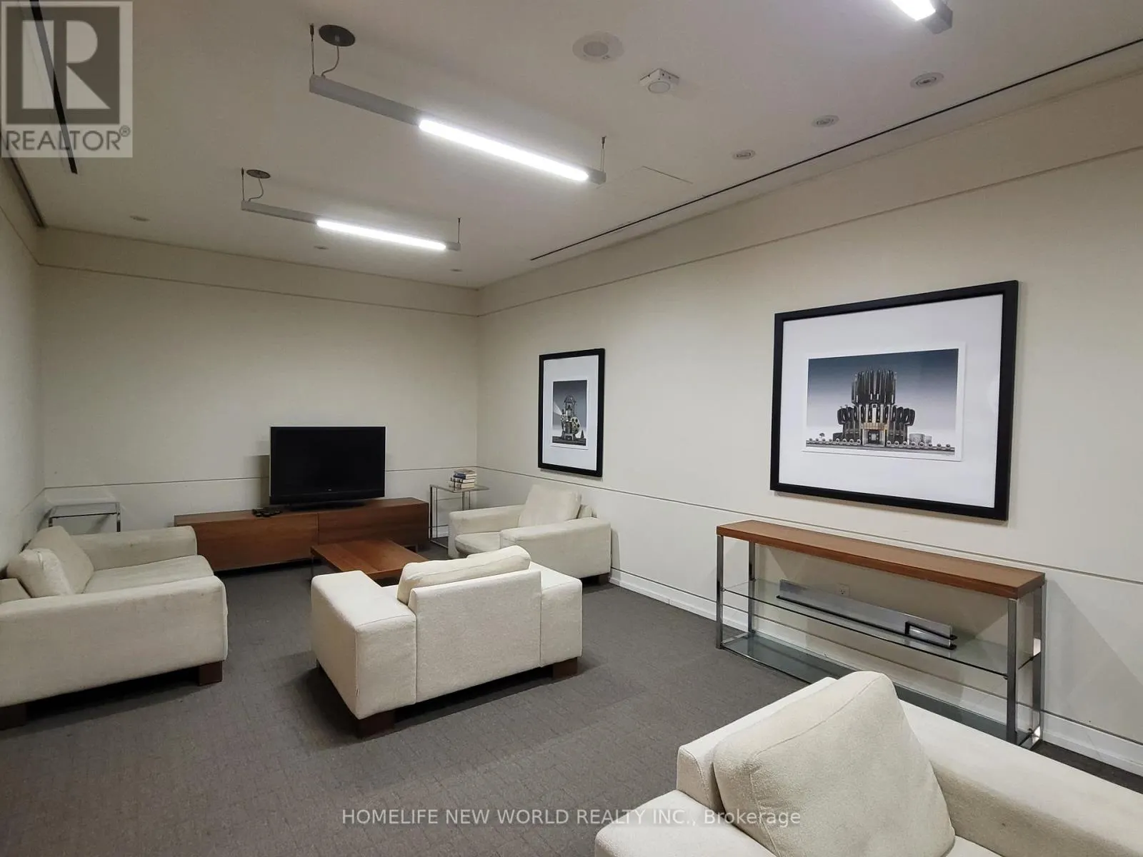 3501 - 2191 YONGE STREET