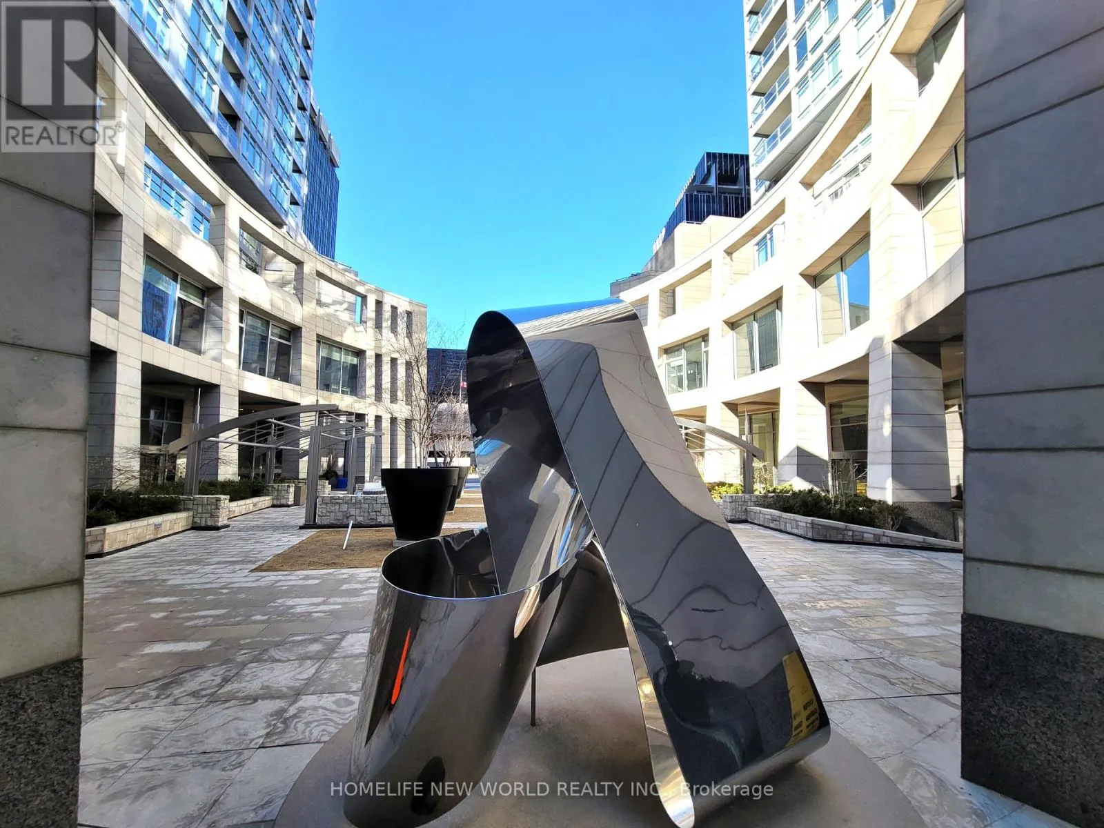 3501 - 2191 YONGE STREET