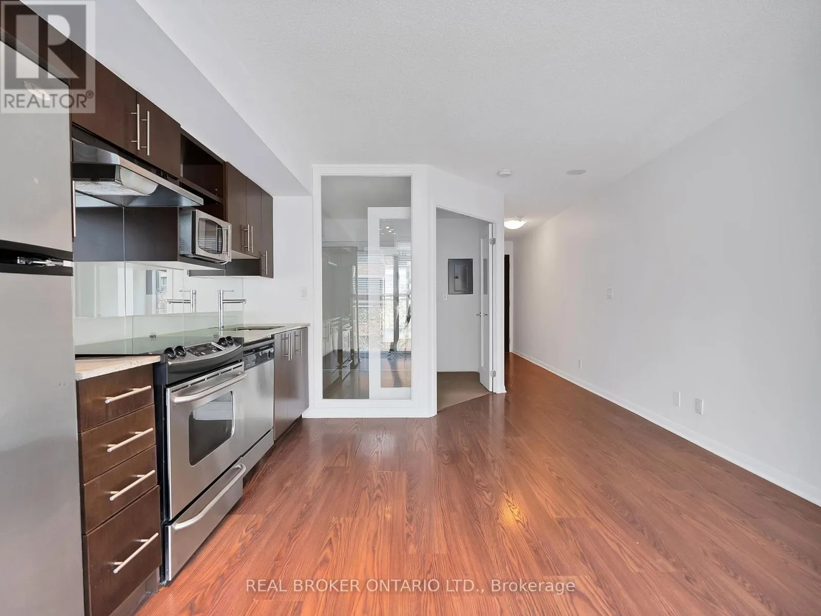 511 - 96 ST PATRICK STREET