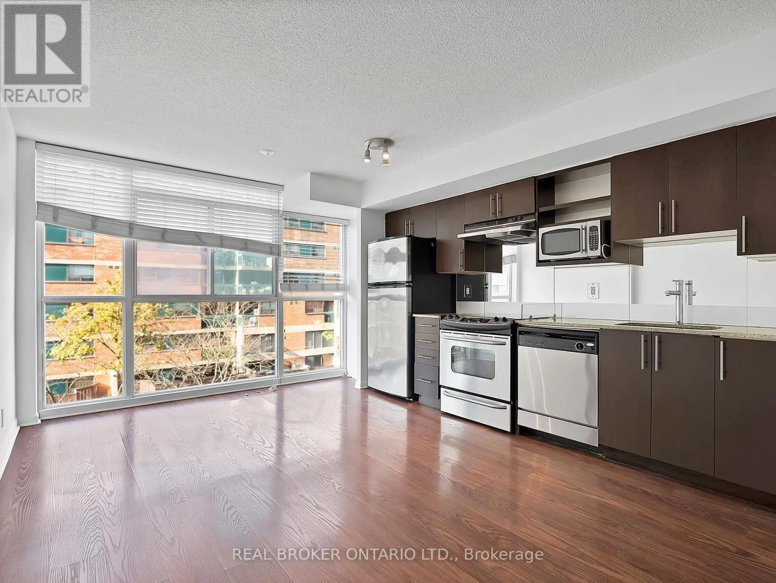 511 - 96 ST PATRICK STREET