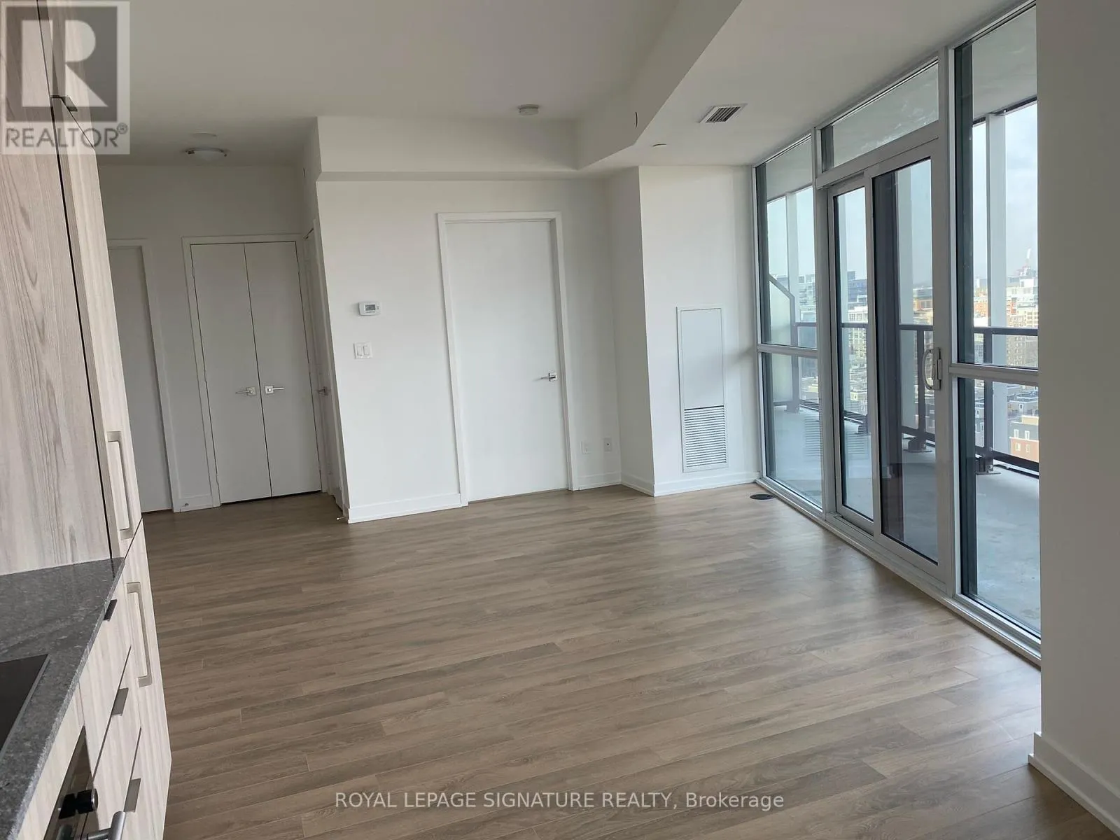 1309 - 50 ORDNANCE STREET