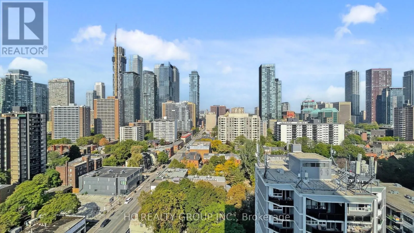 1605 - 81 WELLESLEY STREET E