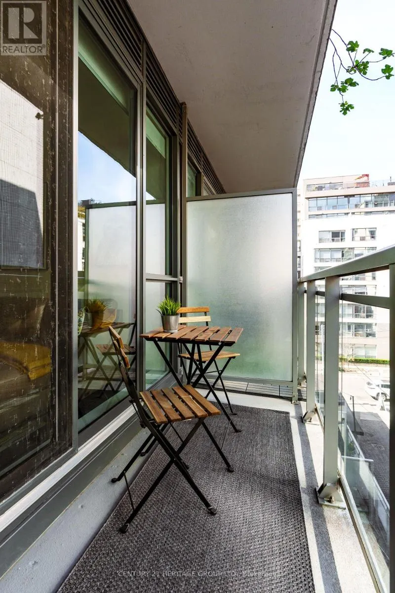408 - 508 WELLINGTON STREET W