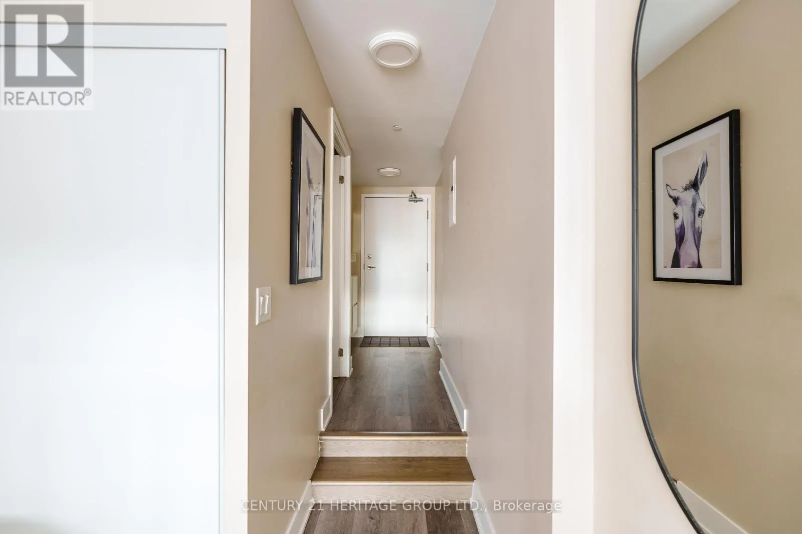 408 - 508 WELLINGTON STREET W