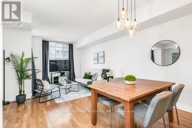 607 - 500 QUEENS QUAY W