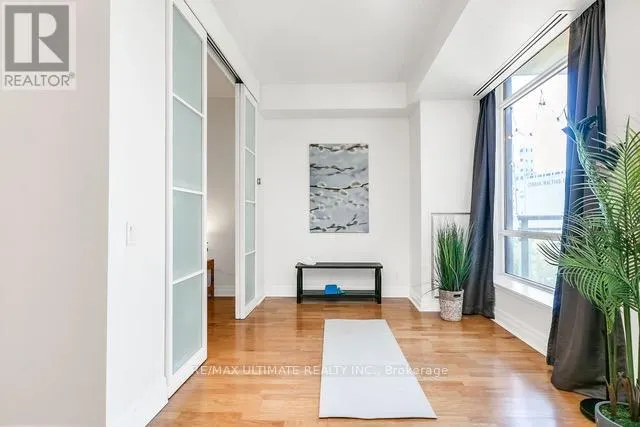 607 - 500 QUEENS QUAY W
