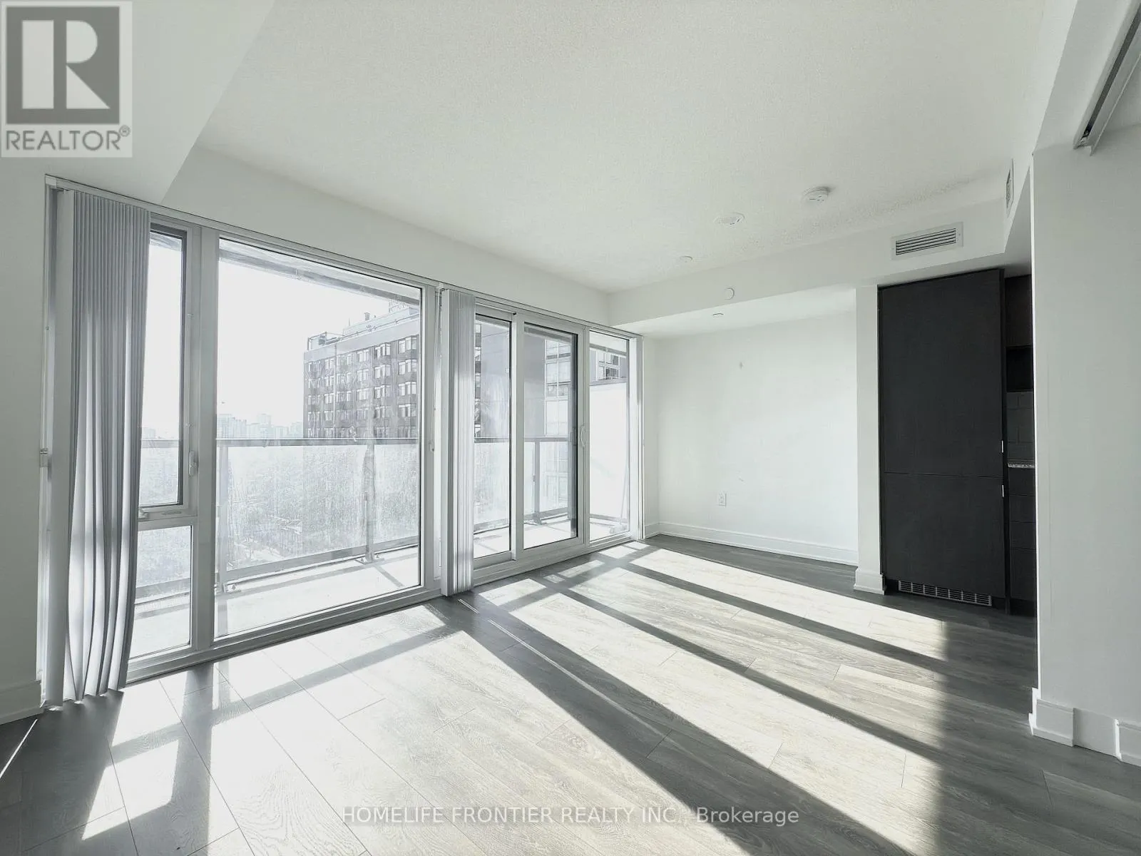 1507 - 89 MCGILL STREET