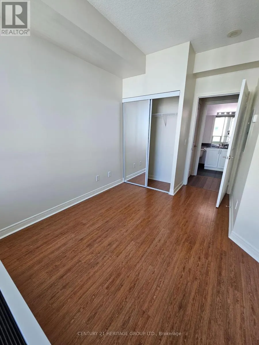 LPH 201 - 35 BALES AVENUE