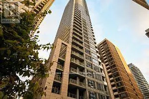 PH 3501 - 21 BALMUTO STREET