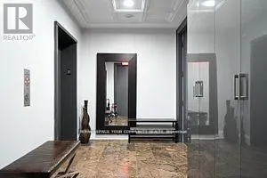 PH 3501 - 21 BALMUTO STREET