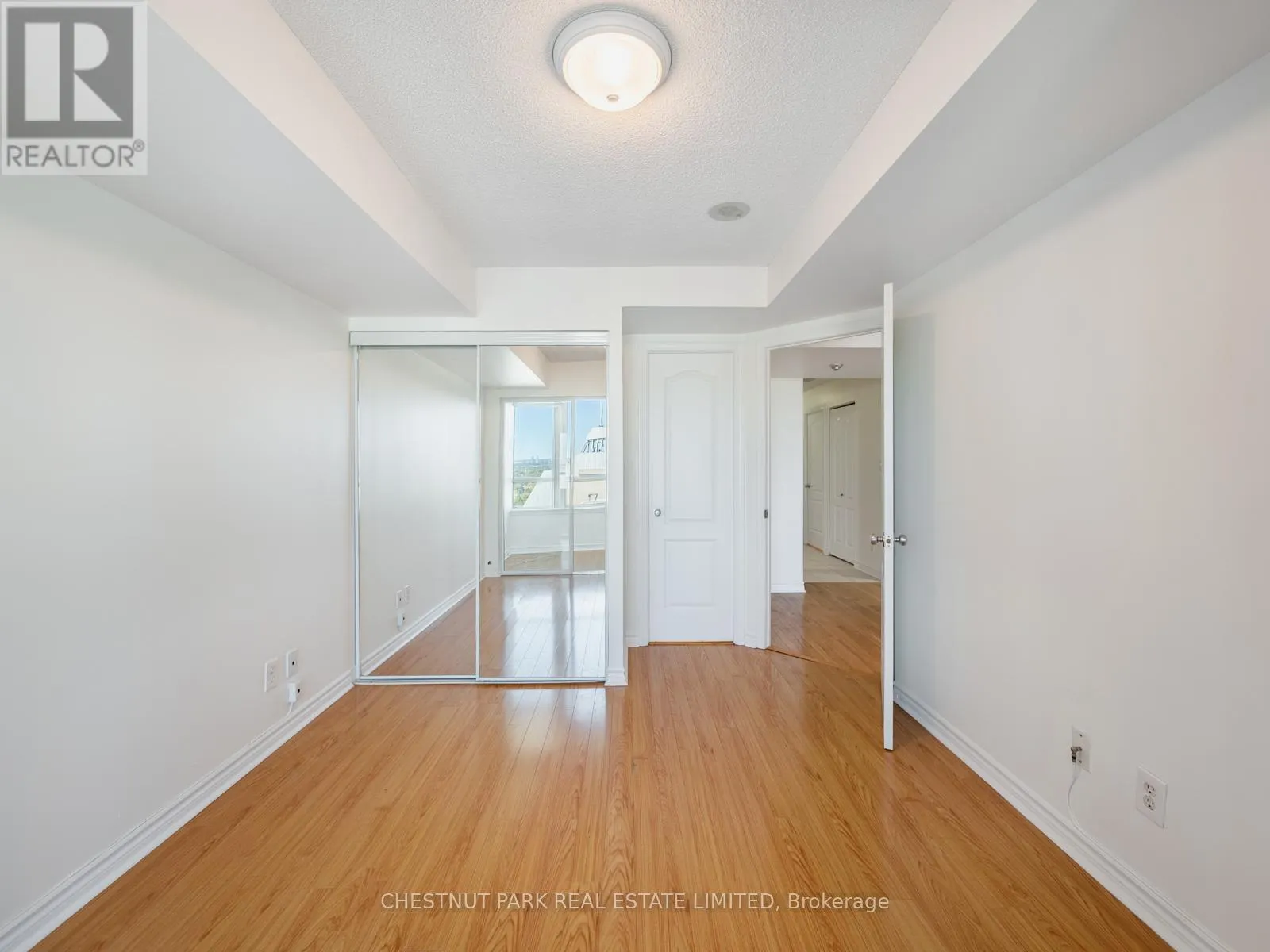 2503 - 1 REAN DRIVE