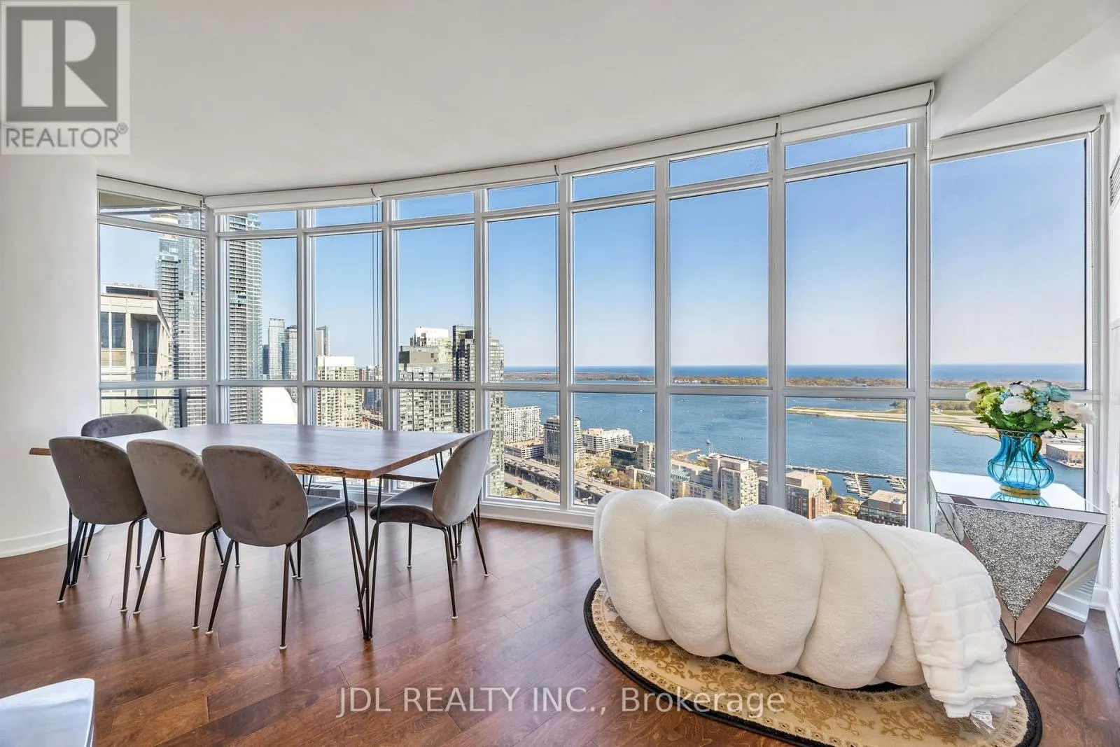4606 - 21 ICEBOAT TERRACE