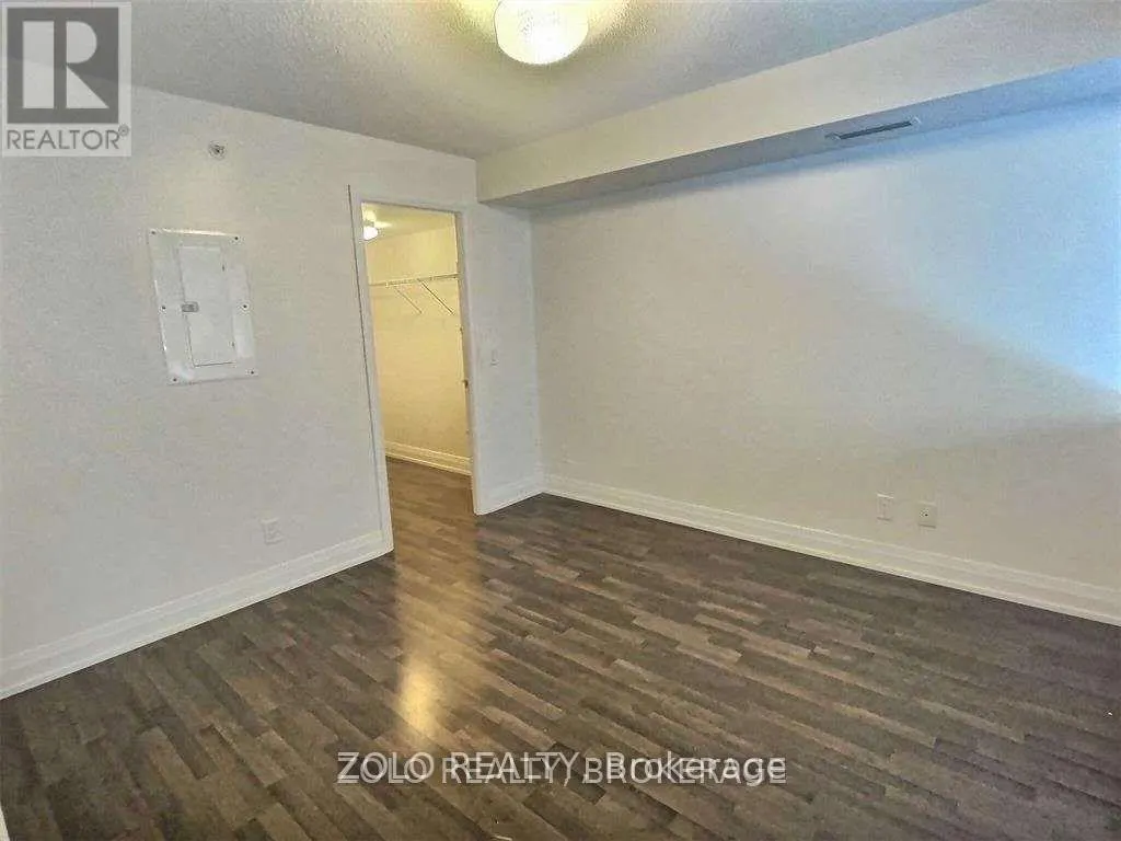 E204 - 555 WILSON AVENUE