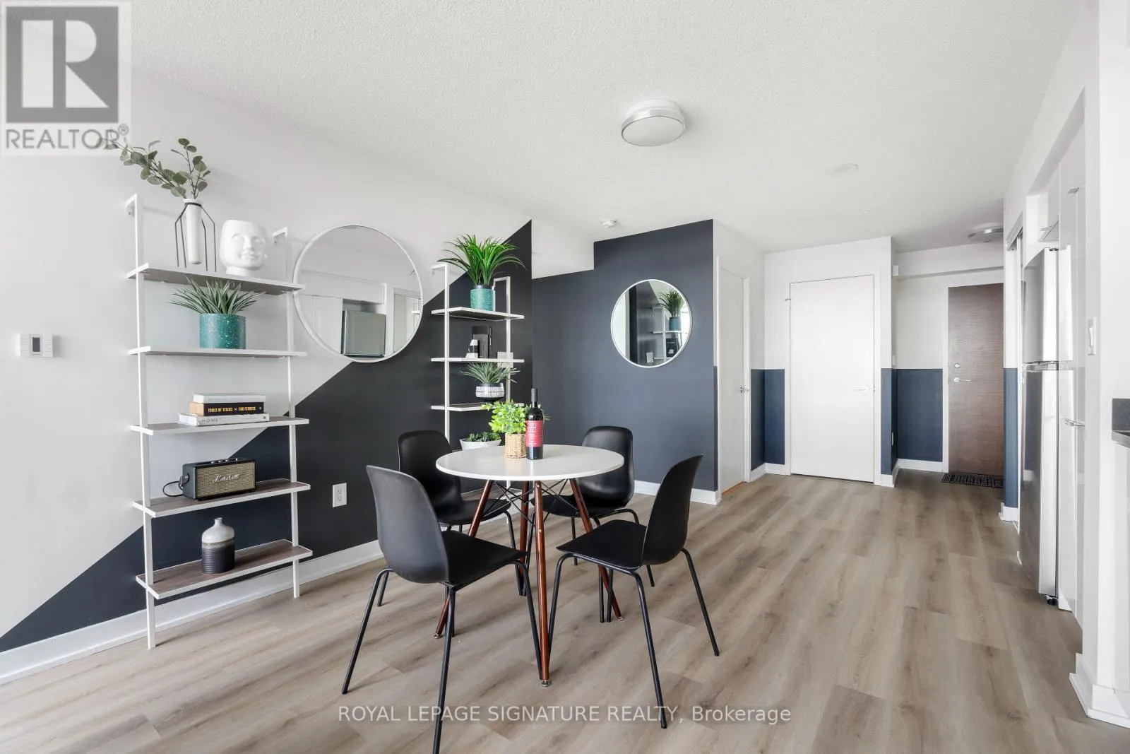 1209 - 21 ICEBOAT TERRACE