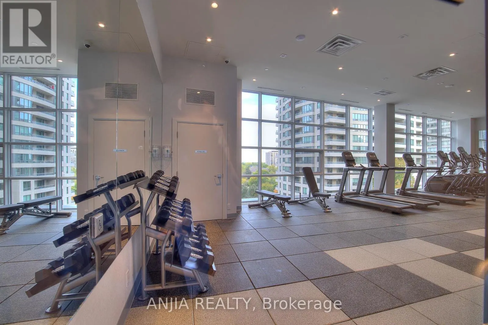 619 - 4955 YONGE STREET