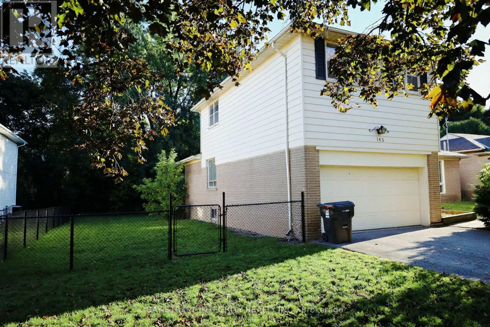 143 MUNRO BOULEVARD